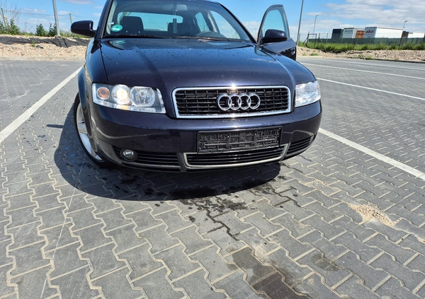 Audi A4 cena 12400 przebieg: 184000, rok produkcji 2003 z Tuchola małe 106